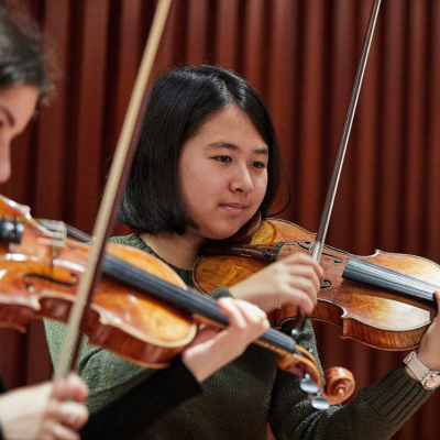 Female violinist